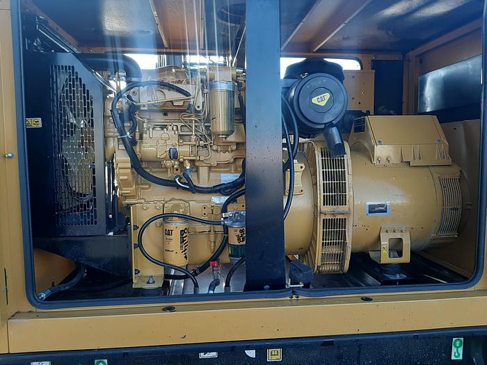 Used 88KVA CAT GENERATOR