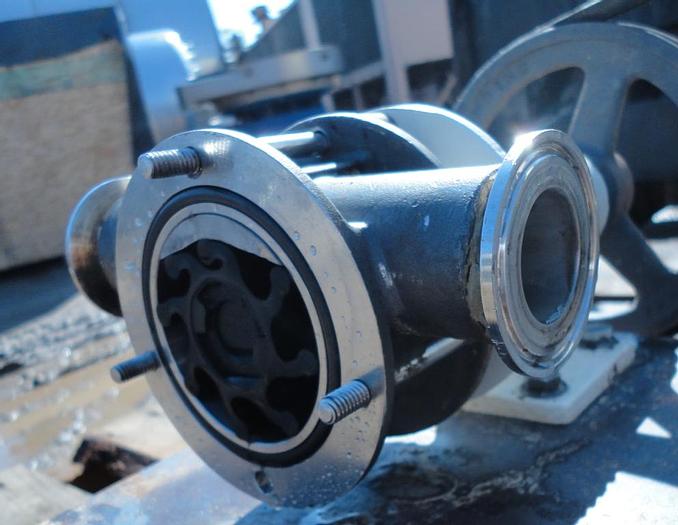 Used Pump, Positive, Jabsco, Mdl 12701-0001, S/st, 1 HP, 1" #S739594