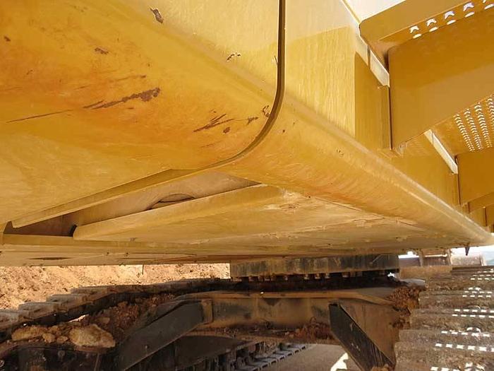 Used 2017 CATERPILLAR 374FL