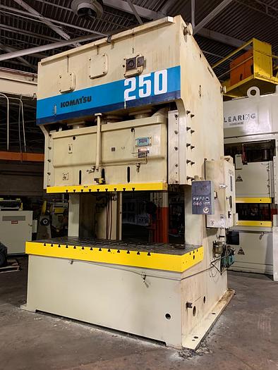 Used 275 ton Komatsu 2pt. Gap Frame Press