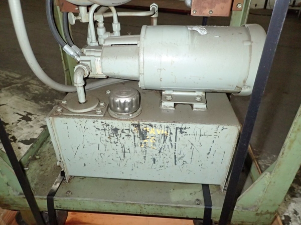 Used Hydraulic Cut-Off Press