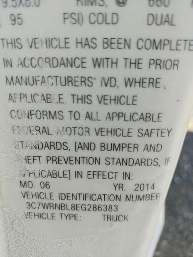 Used Versalift SST-40-EIH Telescopic Articulating Boom on 2014 Ram W5500 4x4 Reg Cab Utility Truck - 86383