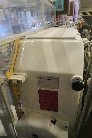 Used SIG CL CHOCOLATE BAR WRAPPER