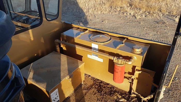 Used 2000 WELCAN 4 Axle Carrier Style Oilfield Pump / Kill Truck