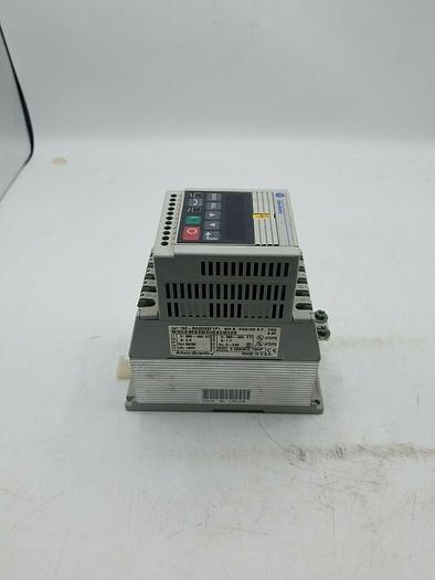 Used Allen Bradley 160-BA02NSF1P1 Ser. B .75hp vfd