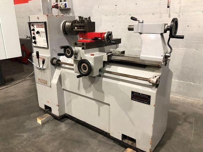 Usato TORNIO PARALLELO ZANROSSO MINOR TU 250 x 700 mm