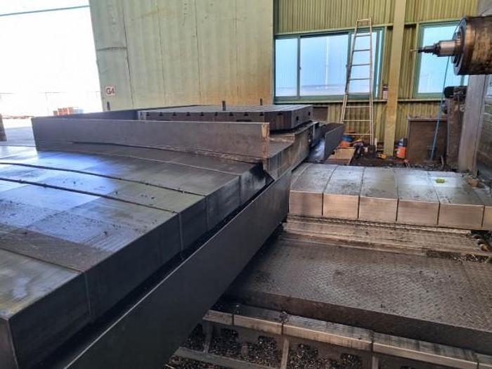 Used Borer Horizontal Table Type KBN-135