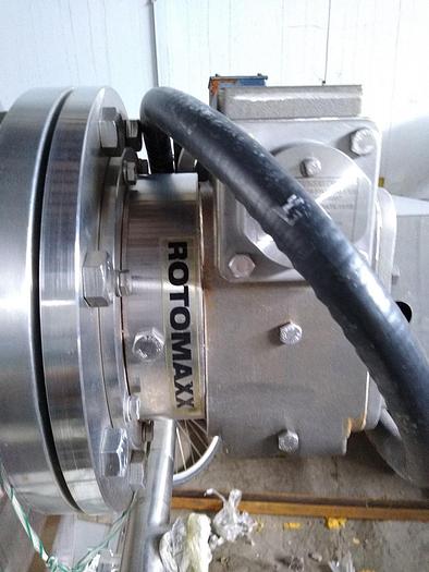 Usado 1500 gal CVC mix tank SS