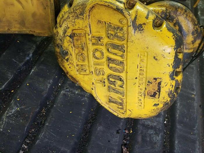 Used BUDGET 1 TON HOIST with trolley