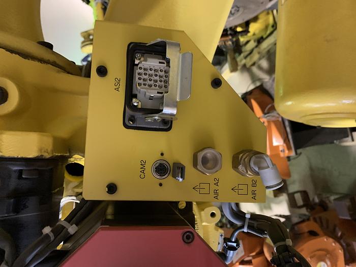 Used FANUC ROBOT LIQUIDATION SALE R2000iC/125L 6 AXIS CNC ROBOT WITH R30iB CONTROLLER, IR VISION, 125KG X 3,100 MM H REACH