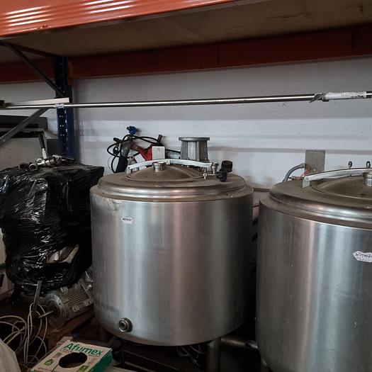 Refurbished 2004 Catta27 200