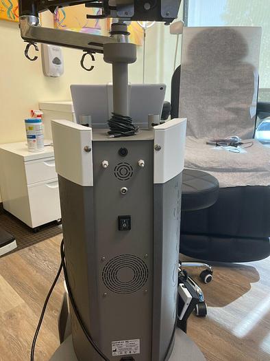 Used 2018 Venus Concept NeoGraft 2.0 ~ Single Owner System ~ Includes 112,644 Grafts