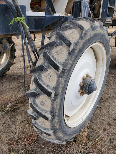 Used Tyler Patriot XL Sprayer - 1600 hrs