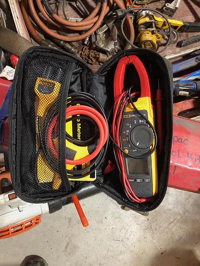Used Misc. Tools - Bolt Cutters, Volt Testers, Hydraulic Drills, etc