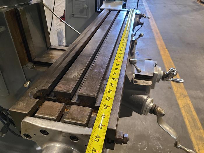 Used Kent Industrial Milling Machine