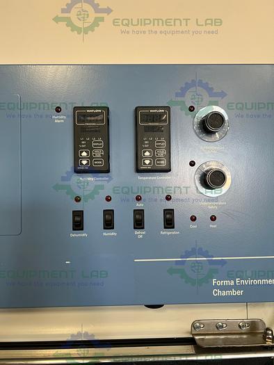 Used Thermo Fisher 3940 Refrigerated Incubator w/ Humidity 29 Cu Ft., 0° to 60°C