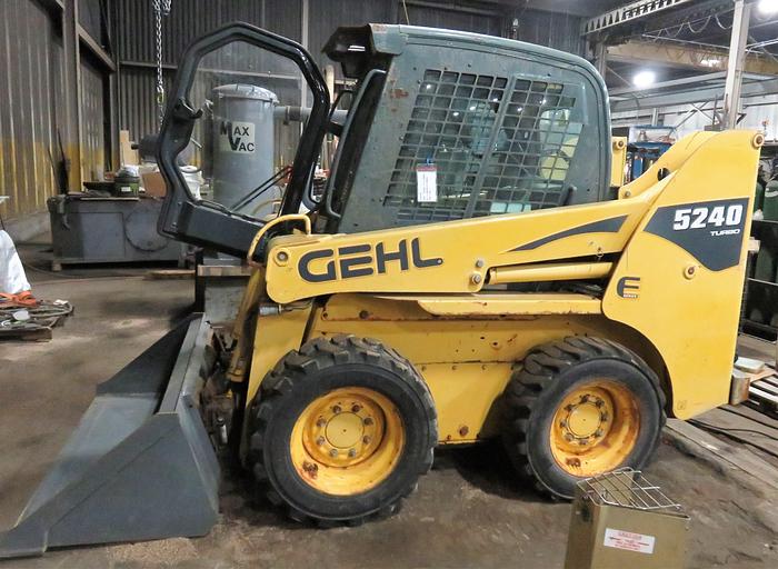Used 2009 GEHL  5240E  TURBO  SKID STEER