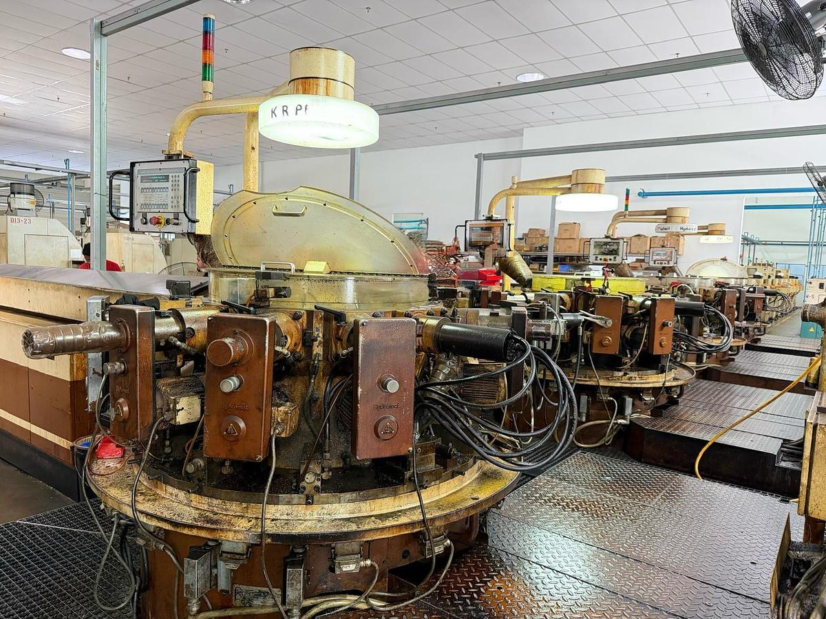 Used Used Hydromat HW-25 Rotary Transfer Machine