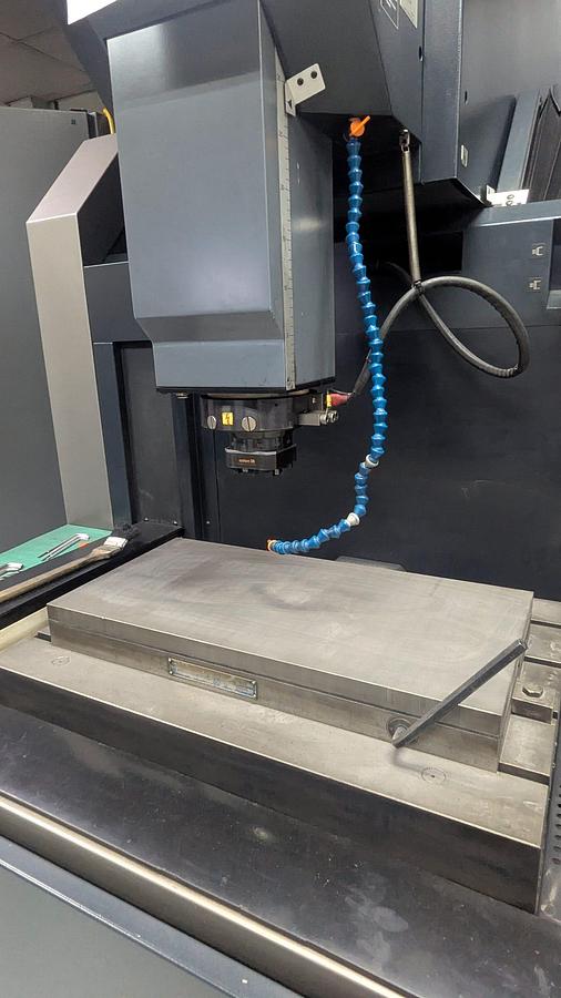 Used 2011 Makino EDAF3