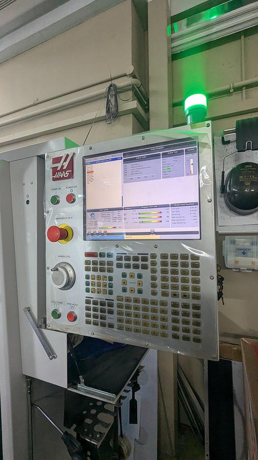 Used Used HAAS VF-2YT Machine Center