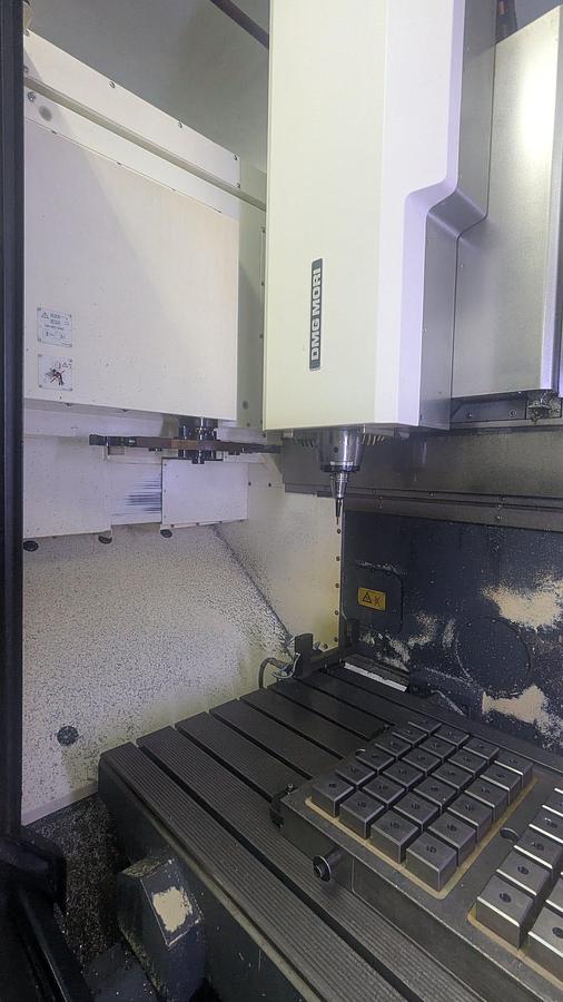 Used Used DMG Mori DMC 1150V Machine Center