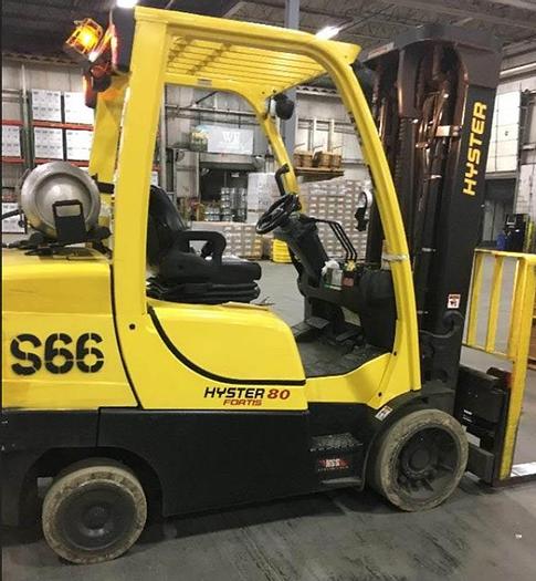 Used 8,000 POUND HYSTER MODEL S80FT W/ SIDE SHIFT 3,000 HOURS MFG. 2014