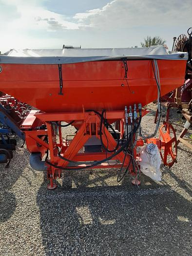 Usato TRAMOGGIA FRONTALE SPANDICONCIME KUHN M420