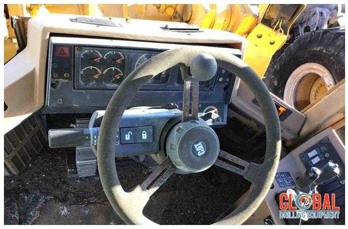 Used Item 0957 : 1995 Caterpillar 950F Series II Wheel loader