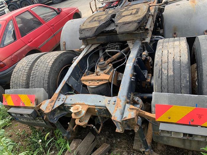 Used 2002 DAF 95.480 XF 6x2 EURO 3 MANUAL 10 TYRES