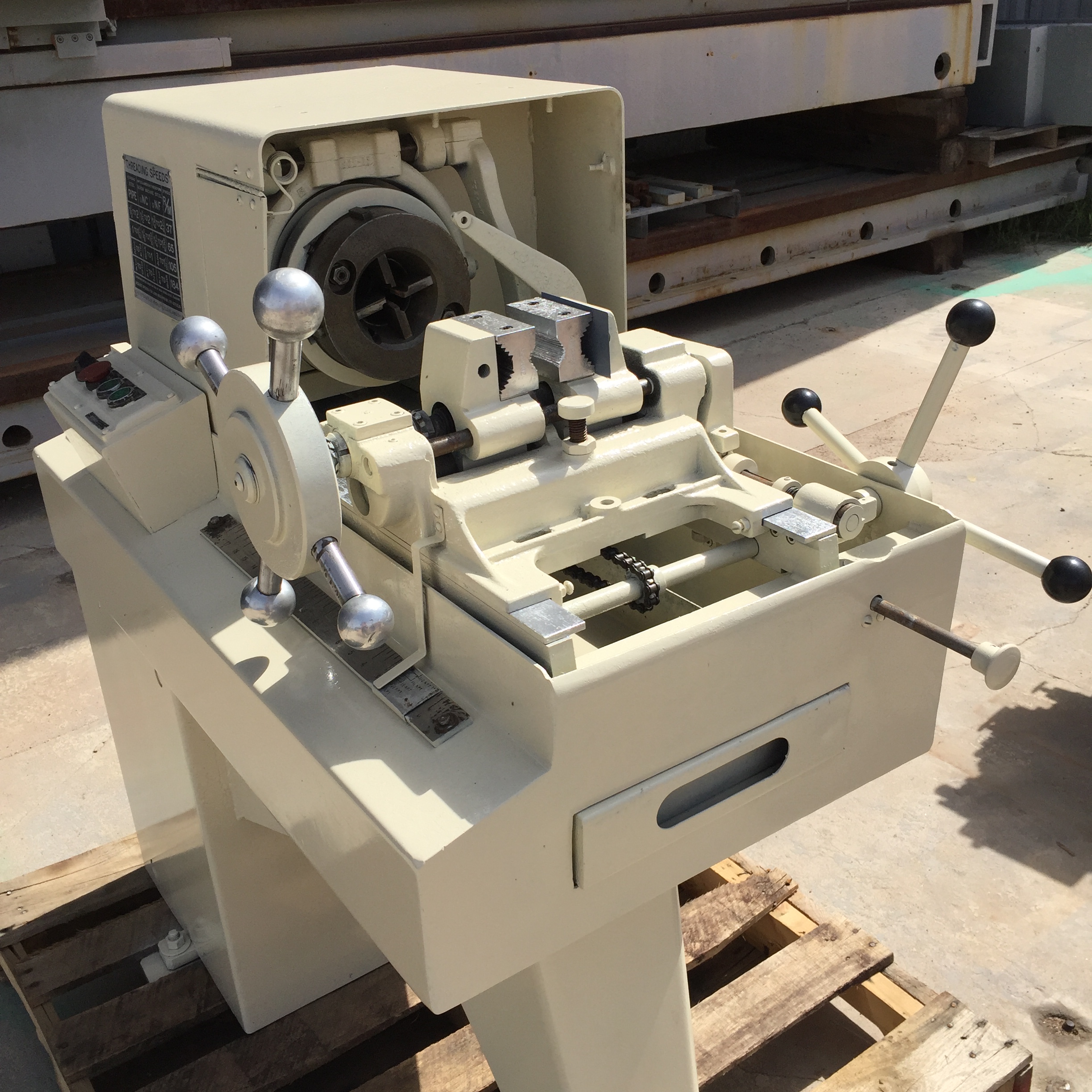 Used 2 1/4” Oster Mdl. 792-A, SN: RV-2,  Bolt Threader