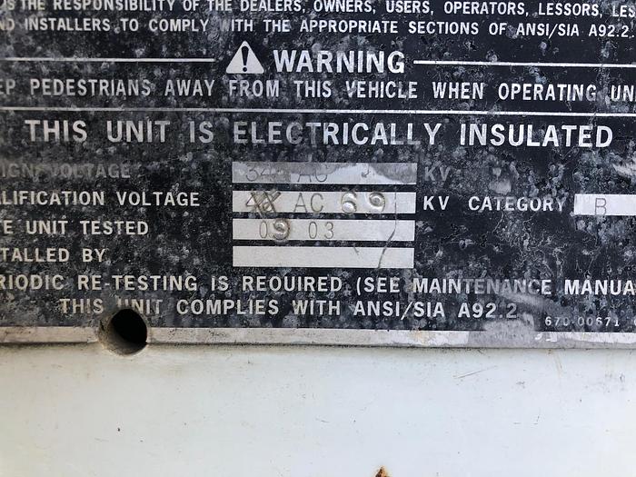 Used 2003 IHC Altec AM 855 Bucket Truck