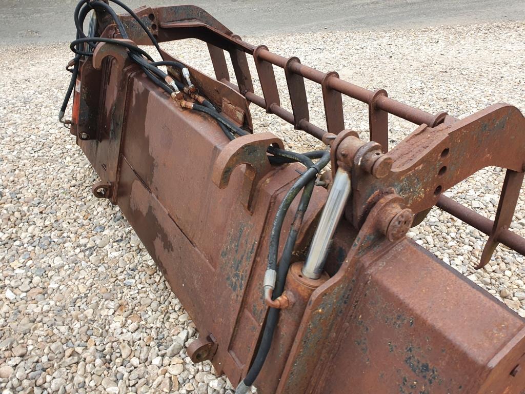 Used Grab Bucket for Sale at LBG Machinery, Ltd.