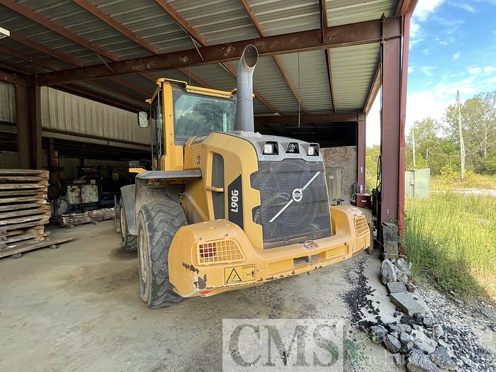 Used 2014 Volvo L-90G Loader