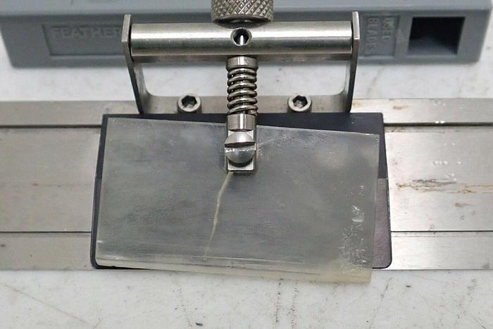 Used Miles Scientific Tissue-Tek 4681 Accu-Edge Universal Cryostat Microtome Blade