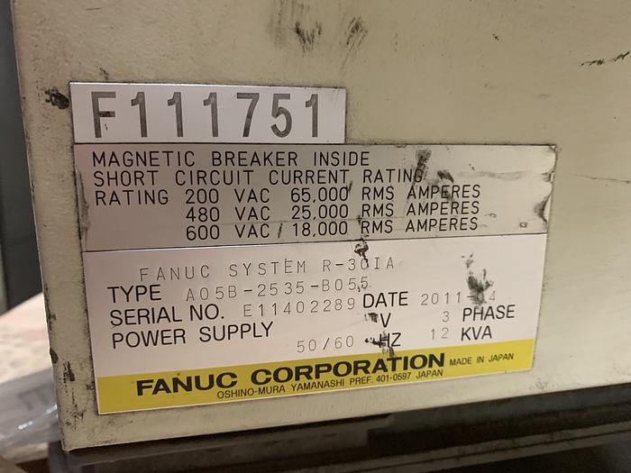 Used FANUC R2000iB/210F 210KG X 2655MM REACH 6 AXIS CNC ROBOT W/R30iA CONTROLS WITH ARO SERVO GUN