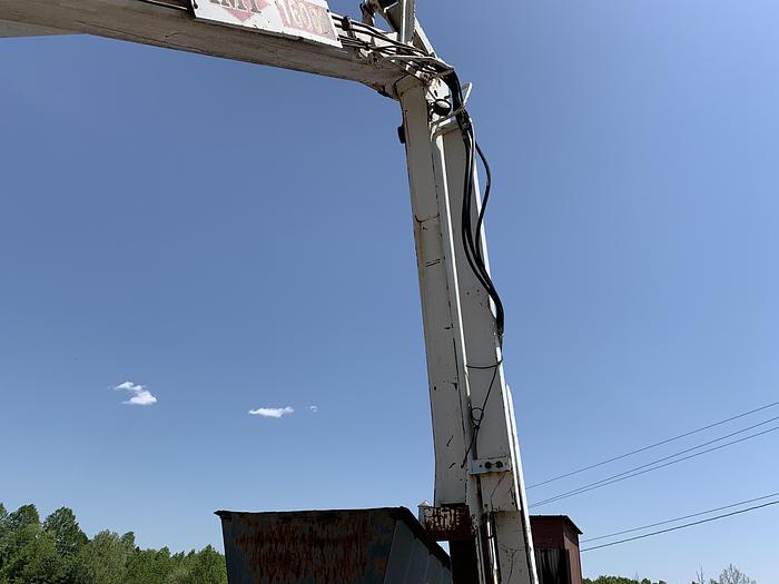 Used 2000 Jeffery  WD34 stationary Hammer mill System