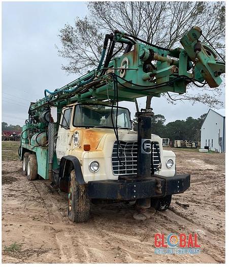 Used Item 0927 : 1979 Chicago Pneumatic T-650WS Drill Rig