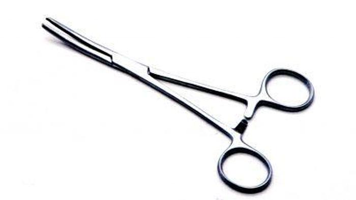 Used Forceps Artery Rochester Carmalt Curved 160mm (6-1/4in)