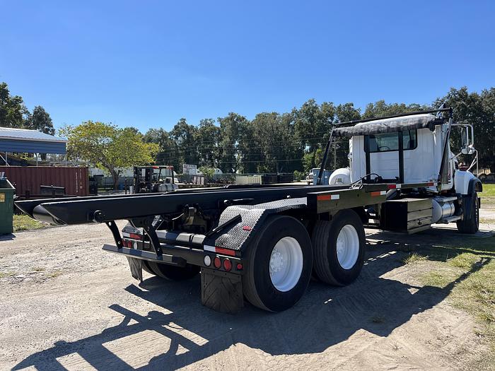 Used 2003 MACK CV713 Tandem-Axle Roll-Off Truck #5616
