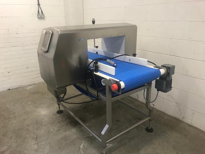 Very good used CEIA METAL DETECTOR