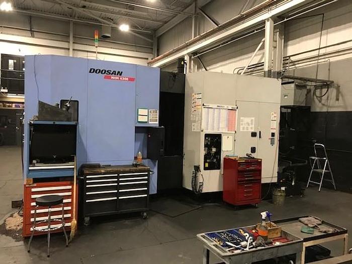 Used 41.3"X, 33.4"Y, 39.4"Z, DOOSAN, 2013, CNC HORIZONTAL MACHINING CENTER