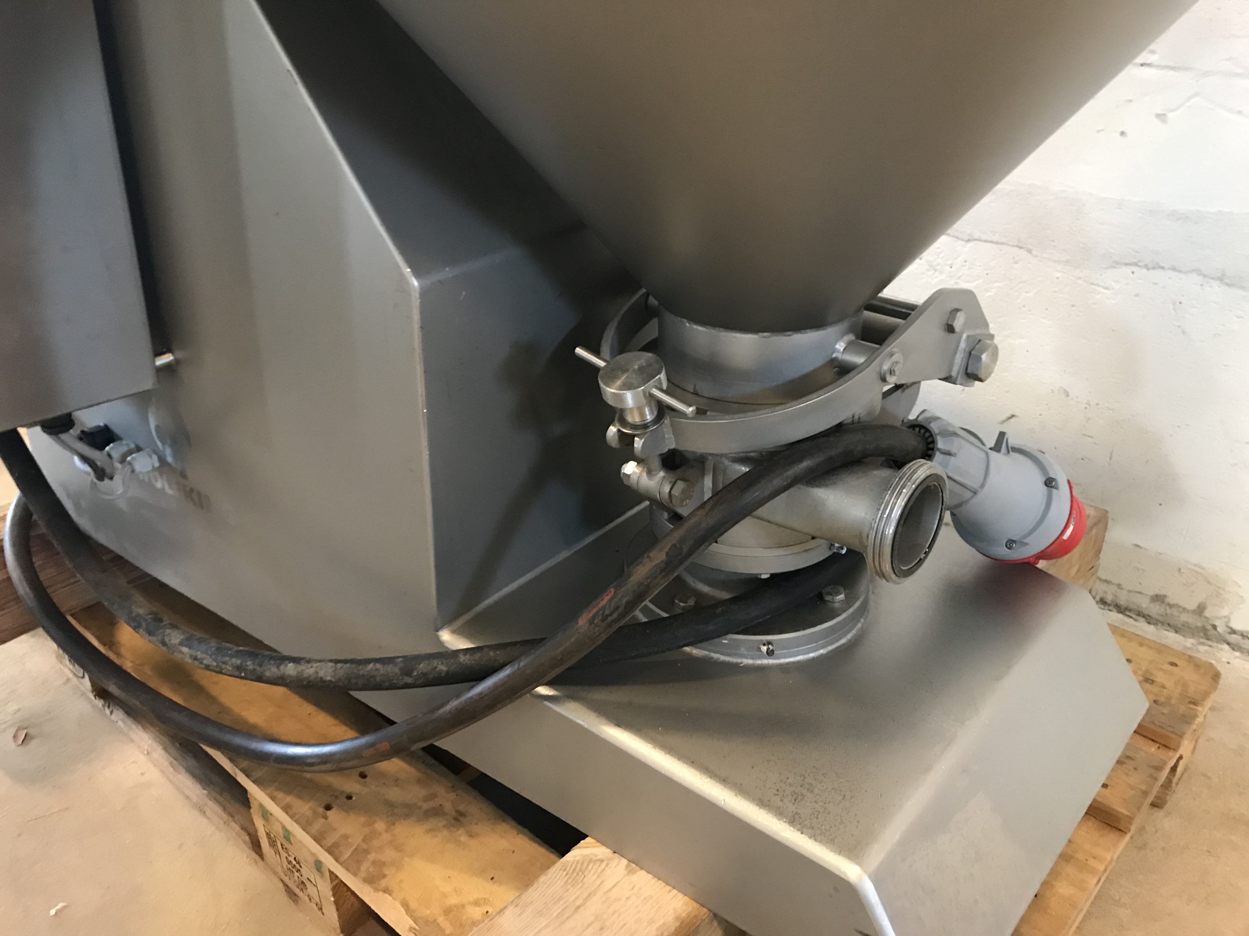 Begagnad Emulsionskvarn Wolfking E140 (uthyrd)
