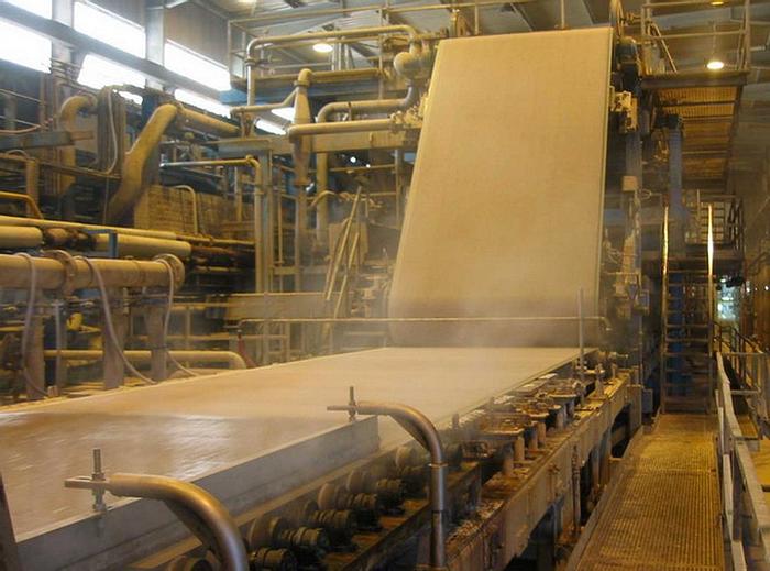 Used Fourdrinier Paper Machine, 218 Cm Trim, 25-70 M/Min, 600-1200 Gsm, 90 Tpd, (2) Fourdrinier Wires, (4) Presses, (32) Drying Cylinders 3 Bars, (7) Drying Cylinders 5 Bars, (7) Drying Cylinders 7 Bars, (2) Yankee Dryers 3 Bars, 4-Roll Calender, Sheet Cutter