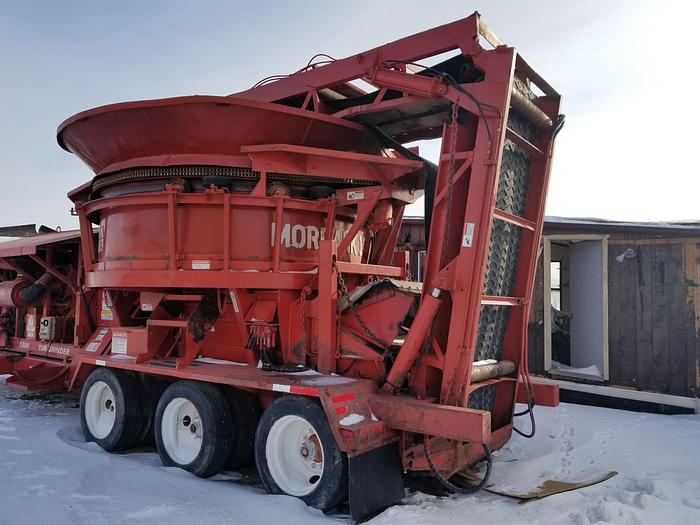 Used 1999 MORBARK 1300