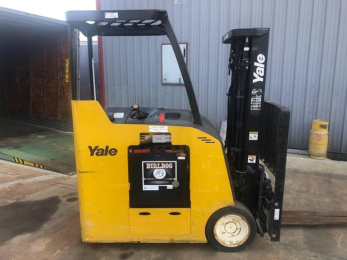 Used 2004 YALE ESC040