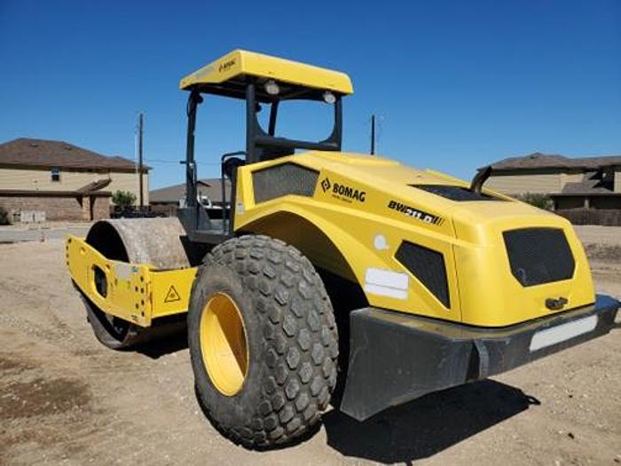 Used 2016 Bomag BW211D-50