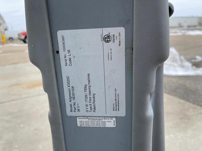 Used 2016 ADVANCE X3520C RIDER FLOOR SCRUBBER (CYLINDRICAL) (BATTERY)