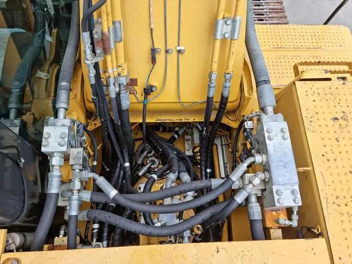Gebraucht 2009 Caterpillar  329D LN