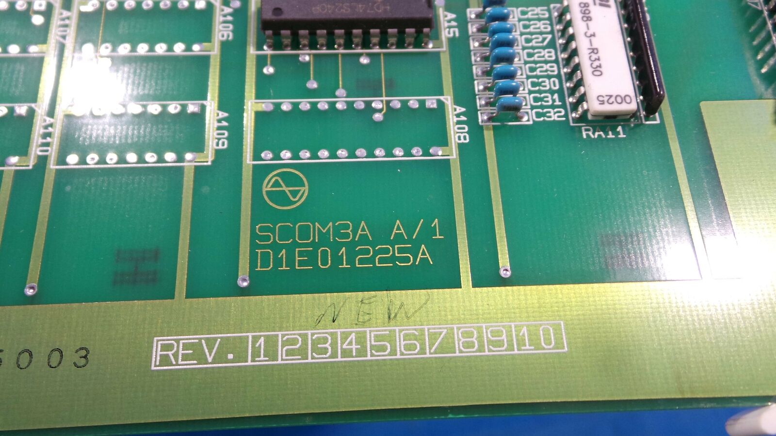 Used Kokusai D1E01225A Board, D1E01225A / A/1 / Communication PCB Board /