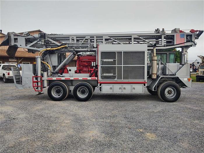 Used 2002 Ingersoll-Rand T4W Drill Rig